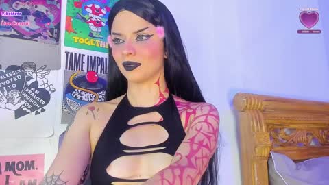 Snapshot of your_rosenrot chatting on January 2025 01:47:01 AM Daniela Help me reach 100 likes online show from January 2025 01:47:01 AM