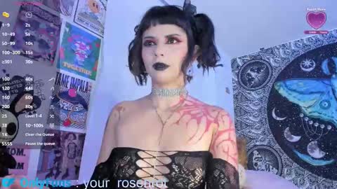 Daniela  Help me reach 100 likes online show from January 2026 05:32:01 AM