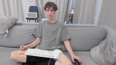 your_shy_guy online show from March 2025 01:53:02 PM