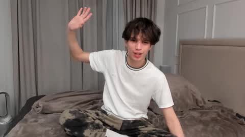 Snapshot of your_shy_guy chatting on March 2026 07:21:02 PM your_shy_guy online show from March 2026 07:21:02 PM