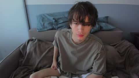 Snapshot of your_shy_guy chatting on July 2026 06:09:01 AM your_shy_guy online show from July 2026 06:09:01 AM