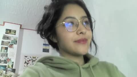 your sttar online show from December 2024 12:48:02 AM