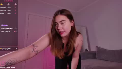 Tessa online show from June 2026 06:10:01 PM