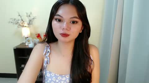 Hi its me Yna online show from February 2025 05:48:01 PM