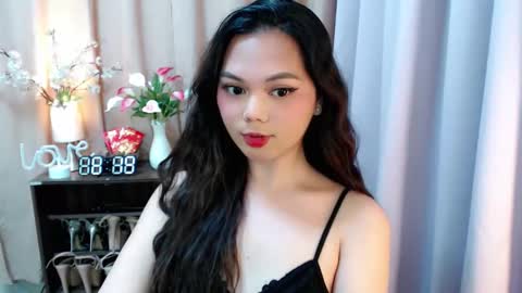 Hi its me Yna online show from September 2025 12:19:01 PM