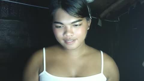 Snapshot of yourasian_kendal chatting on May 2026 02:11:01 PM Kendal online show from May 2026 02:11:01 PM