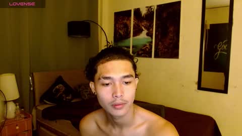 yourasiancarl online show from January 2026 12:18:02 PM