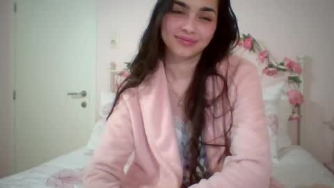yourbella37 online show from May 2026 08:28:02 PM