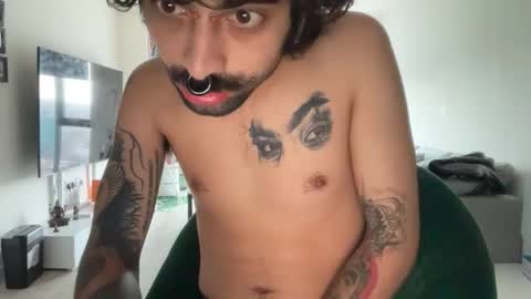 yourboo25 online show from February 2026 11:47:02 AM