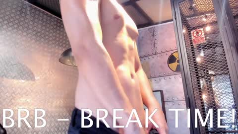 YOURBOYNEXTDOOR online show from December 2024 03:24:02 PM