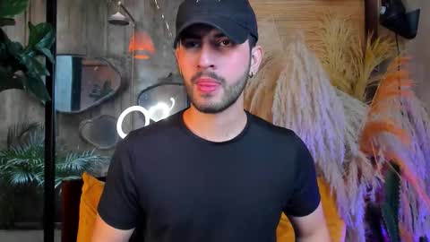 YOURBOYNEXTDOOR online show from January 2026 07:30:01 PM