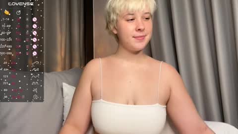 Eva online show from April 2026 07:25:02 PM