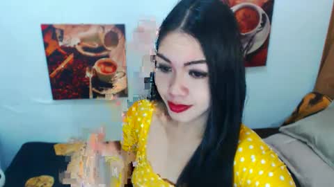 yourdream_gurl online show from February 2025 03:27:02 PM