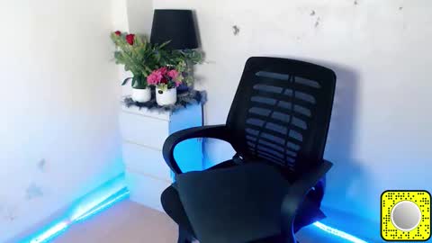 Judy online show from March 2026 07:39:02 PM