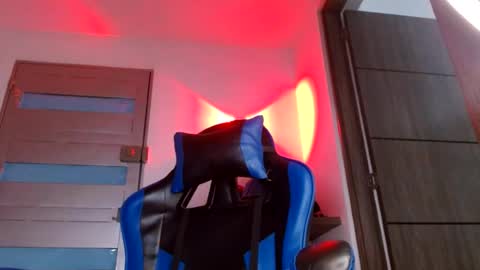 yourfavorite_bigclit online show from July 2026 12:00:02 PM