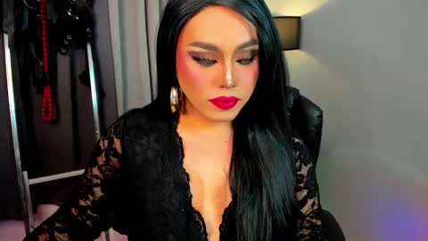 Snapshot of yourfiercemistress chatting on February 2025 01:04:02 AM not into STINGY and CHEAP people online show from February 2025 01:04:02 AM