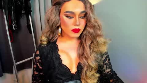 Snapshot of yourfiercemistress chatting on February 2025 05:24:02 AM not into STINGY and CHEAP people online show from February 2025 05:24:02 AM