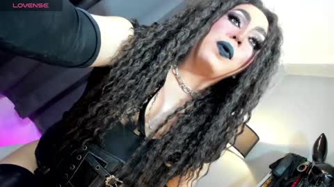 Snapshot of yourfiercemistress chatting on October 2025 12:33:02 AM not into STINGY and CHEAP people online show from October 2025 12:33:02 AM