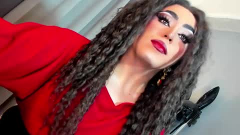 Snapshot of yourfiercemistress chatting on December 2025 10:38:02 PM not into STINGY and CHEAP people online show from December 2025 10:38:02 PM