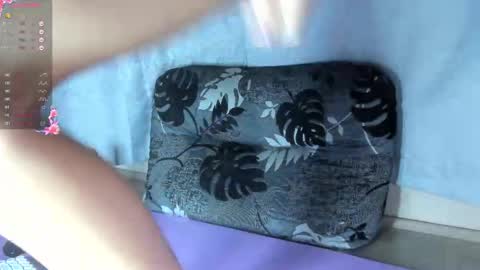 yourgirl_044 online show from November 2025 11:54:01 AM