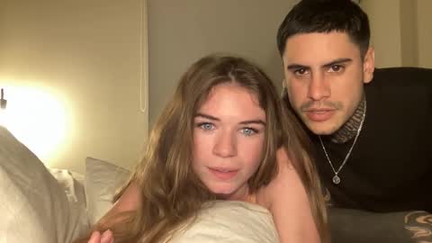yourgirlaurora online show from May 2026 05:48:01 AM