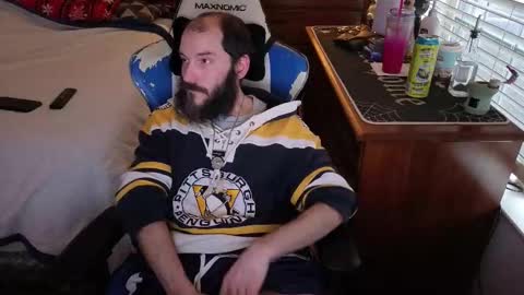 Sh online show from December 2025 06:25:02 PM