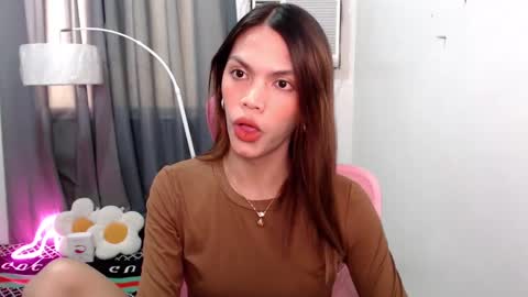 Snapshot of yourhotpatricia69 chatting on January 2025 04:36:02 AM patty online show from January 2025 04:36:02 AM