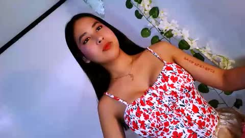 Snapshot of yourhumiliationgirl chatting on November 2025 04:44:01 AM yourhumiliationgirl online show from November 2025 04:44:01 AM