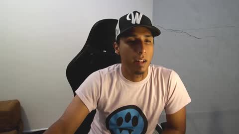 Your Latin Mamba online show from September 2025 03:55:02 AM