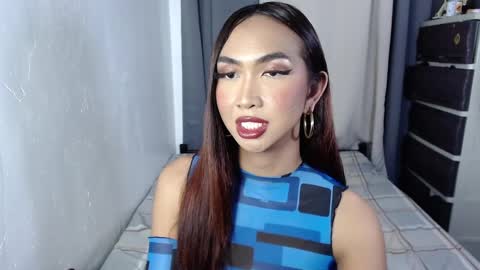 yourlovebella88 online show from February 2025 06:41:02 PM