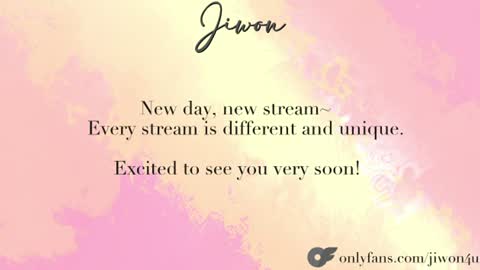 Snapshot of yourlovelykgirlfriend chatting on June 2026 05:50:01 PM J i w o n online show from June 2026 05:50:01 PM