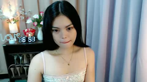 your lovely Dina online show from October 2025 10:50:02 PM