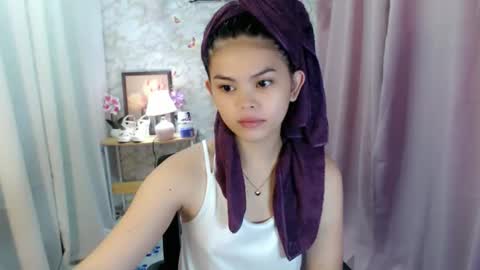 your lovely Dina online show from December 2025 01:54:01 AM