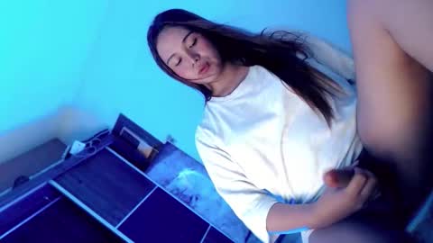 PEARL online show from November 2025 02:54:01 AM