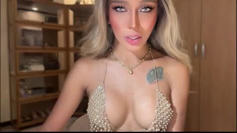 Pearl online show from November 2025 06:34:01 AM