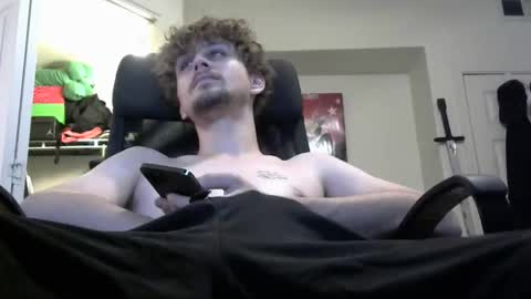 Snapshot of yourman1253 chatting on November 2025 07:07:03 AM YourMan online show from November 2025 07:07:03 AM