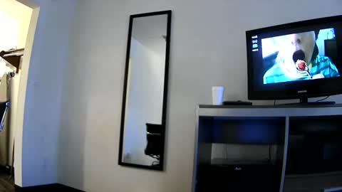 Sunny online show from June 2026 07:01:02 PM