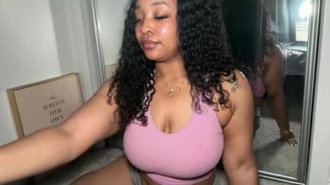 YOURMOMMY online show from March 2026 02:38:02 AM