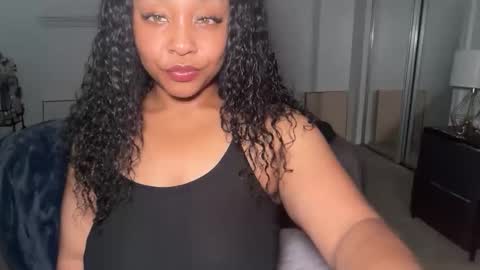 YOURMOMMY online show from May 2026 03:37:02 AM