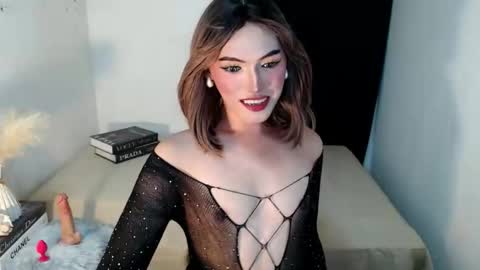 TIFFANY SUCKING QUEEN online show from May 2026 02:12:01 PM