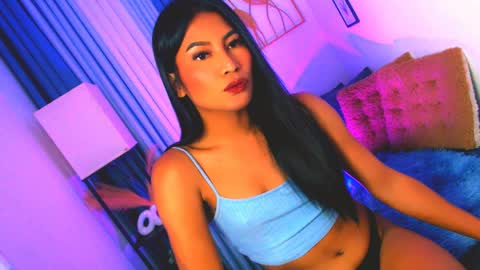 yourprettybella_ts online show from April 2026 07:45:01 AM