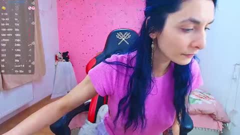      online show from January 2026 07:52:01 PM