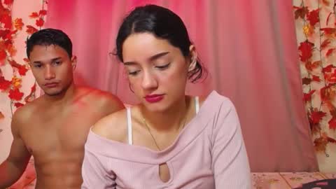 Snapshot of yoursexy18lover chatting on November 2025 04:00:01 AM Lina and roberth online show from November 2025 04:00:01 AM