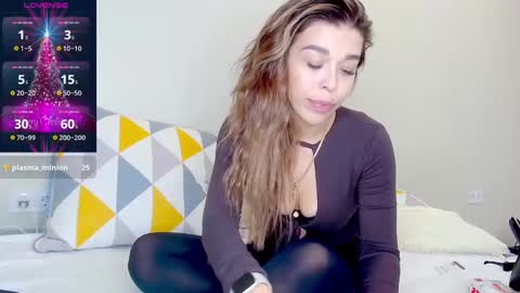 yoursoul_mila online show from December 2024 11:12:01 AM