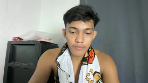 yourstreetguy_kenneth online show from August 2026 05:45:01 PM