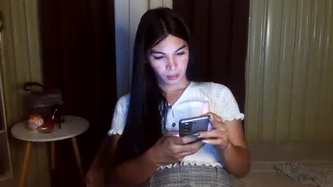 yoursubmissive_larah online show from June 2026 02:32:01 PM