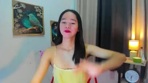 Snapshot of yourtinybunny chatting on May 2026 10:10:02 AM yourtinybunny online show from May 2026 10:10:02 AM