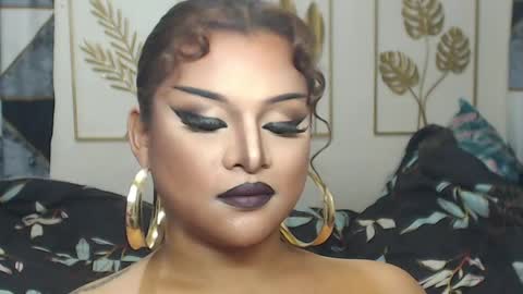 Snapshot of yourtrannyqueenxxx chatting on April 2026 11:43:02 PM Anastacia Grey online show from April 2026 11:43:02 PM