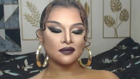 Snapshot of yourtrannyqueenxxx chatting on June 2026 12:37:01 AM Anastacia Grey online show from June 2026 12:37:01 AM