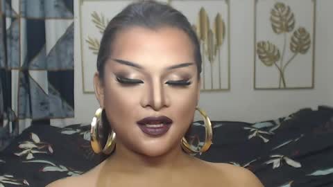 Snapshot of yourtrannyqueenxxx chatting on June 2026 10:54:01 PM Anastacia Grey online show from June 2026 10:54:01 PM